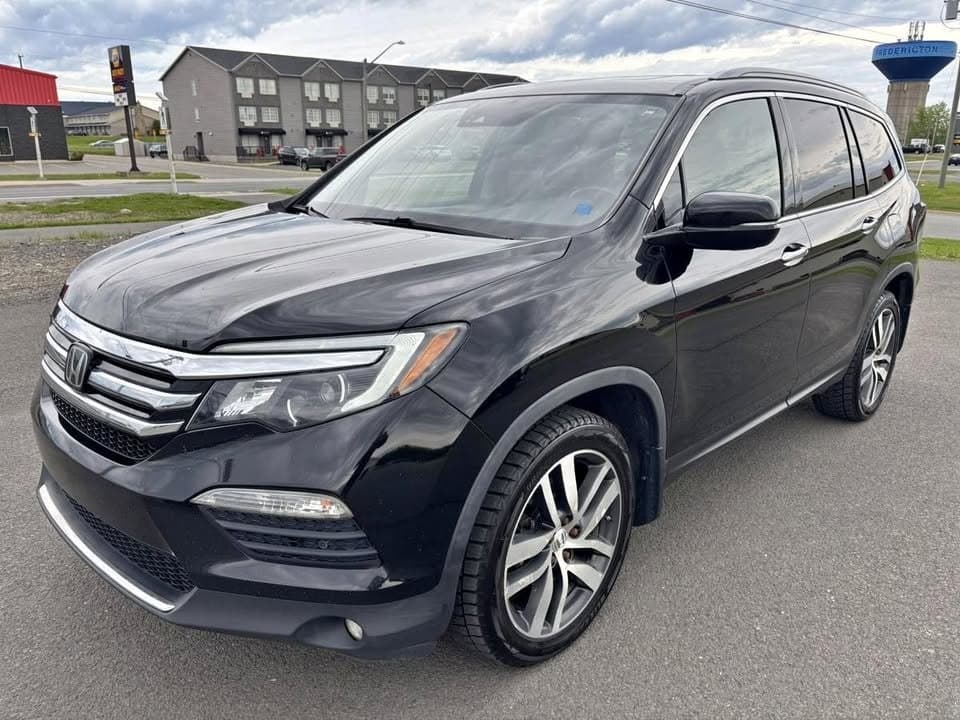 2018 Honda Pilot — Front 3/4
